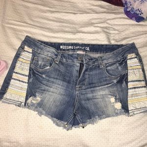 Tribal cut off distressed shorts